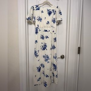 BRAND NEW!! Sugarlips women’s blue floral print white dress